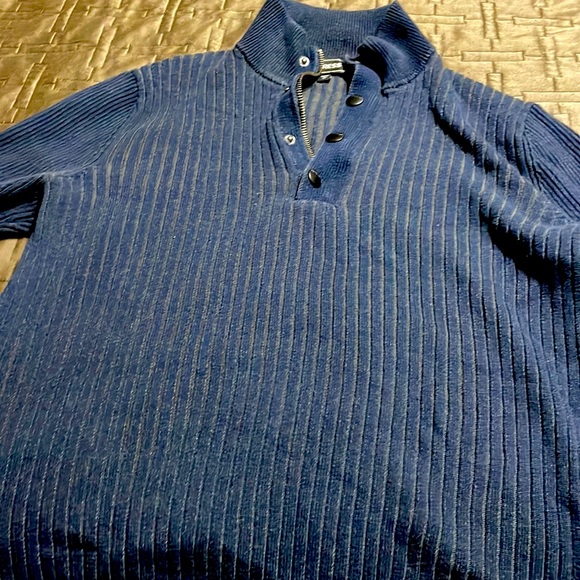 Express Mens - Sweater Size Medium - Navy Blue - Picture 1 of 4